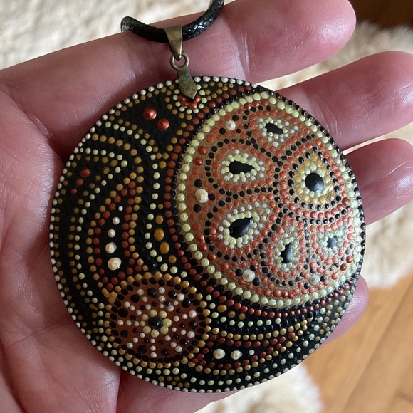 NWOT Wood Hand Painted Leather Black Cord Necklace/Earrings set - Picture 6 of 14